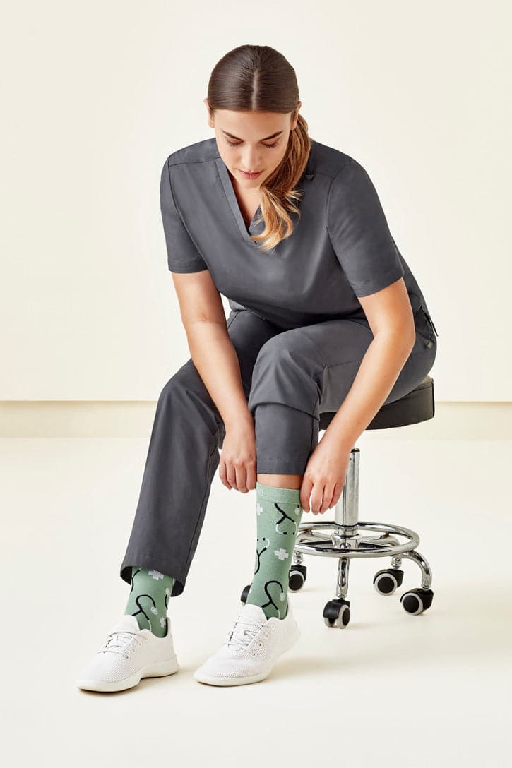 Unisex Happy Feet Comfort Socks in Sage/Black